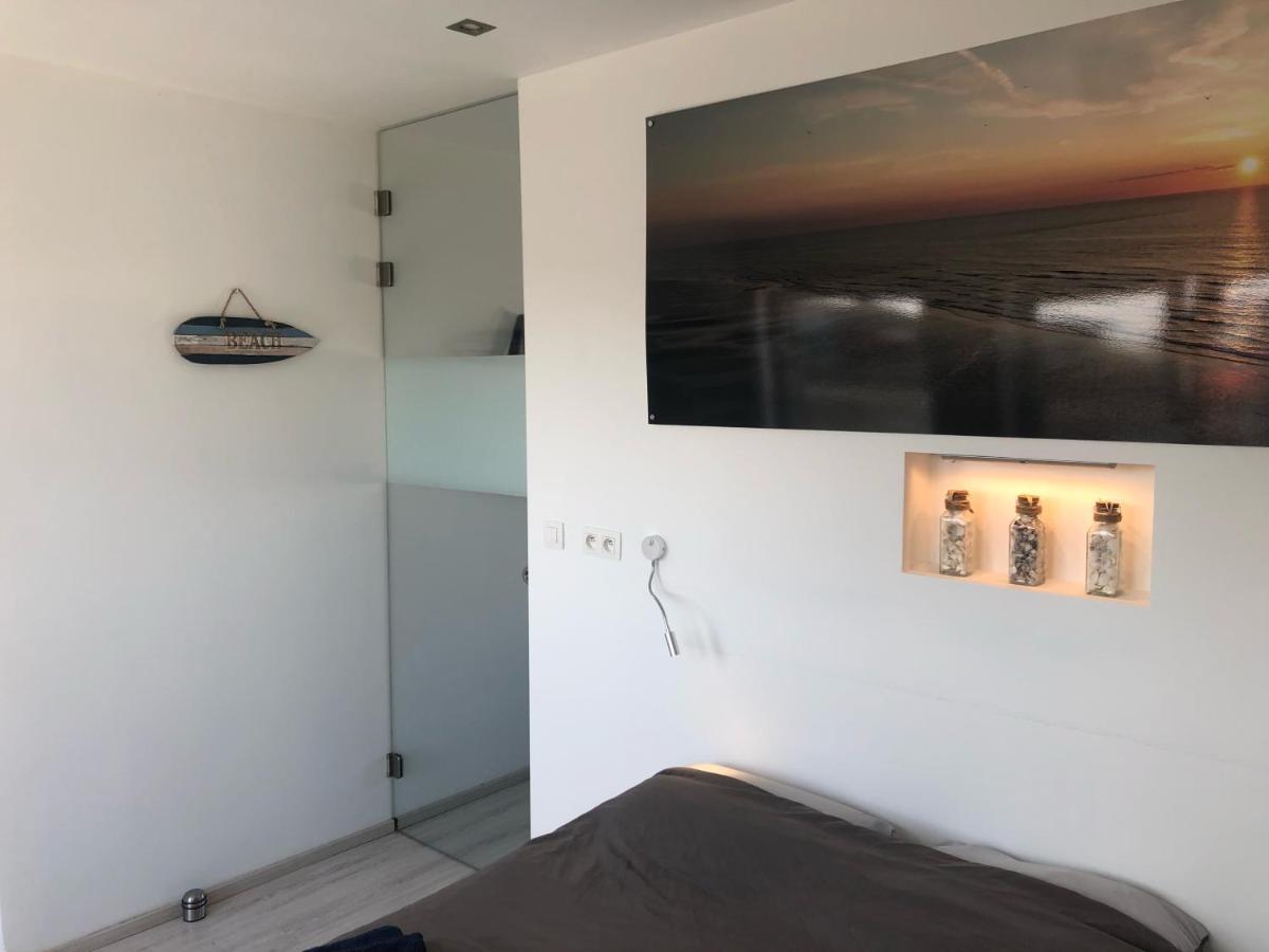 Sea-Senses Com/Blue Moon Apartment Koksijde Bagian luar foto