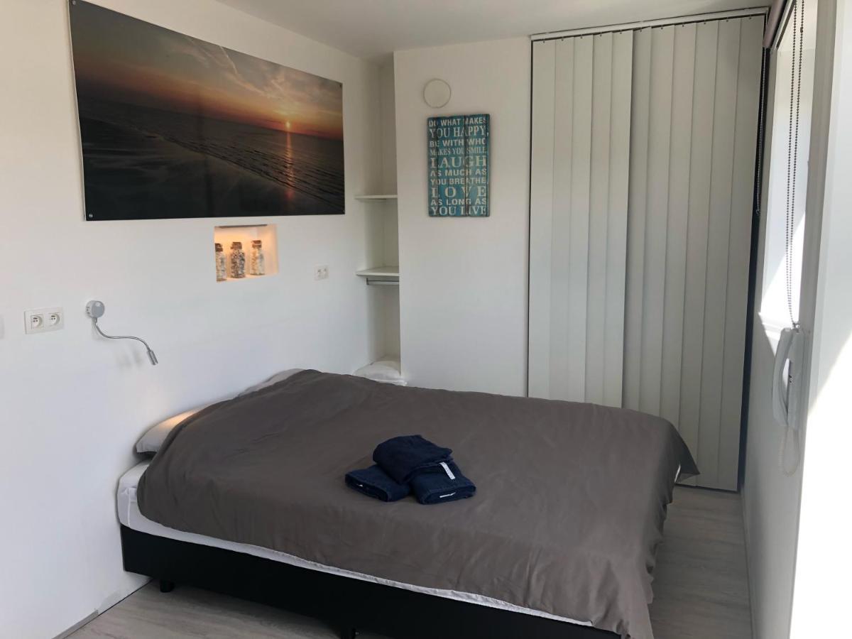 Sea-Senses Com/Blue Moon Apartment Koksijde Bagian luar foto