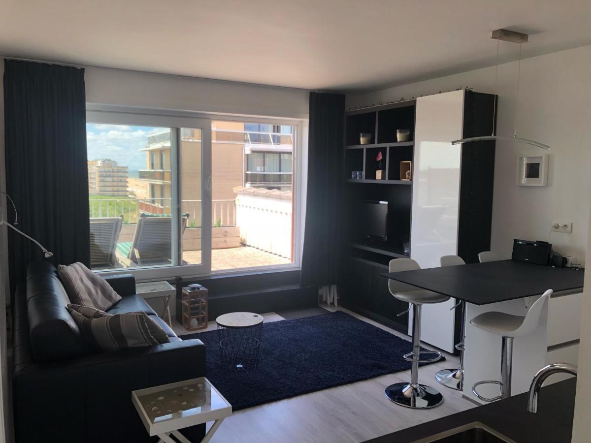 Sea-Senses Com/Blue Moon Apartment Koksijde Bagian luar foto