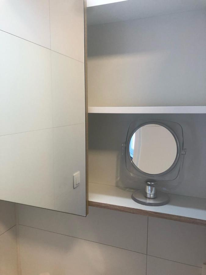 Sea-Senses Com/Blue Moon Apartment Koksijde Bagian luar foto