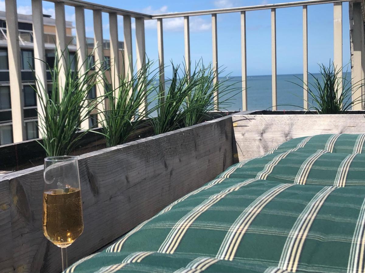 Sea-Senses Com/Blue Moon Apartment Koksijde Bagian luar foto